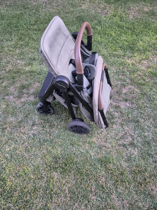 Vand carucior nuna trvl -usor negociabil
