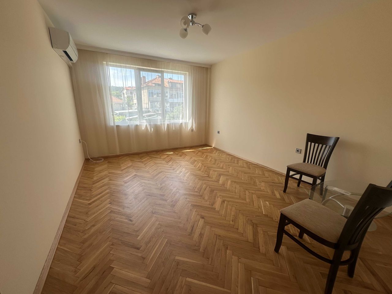Дава се под наем Четиристаен апартамент в Варна, Виница - 110 кв.м за 637.5 € - Снимка #7
