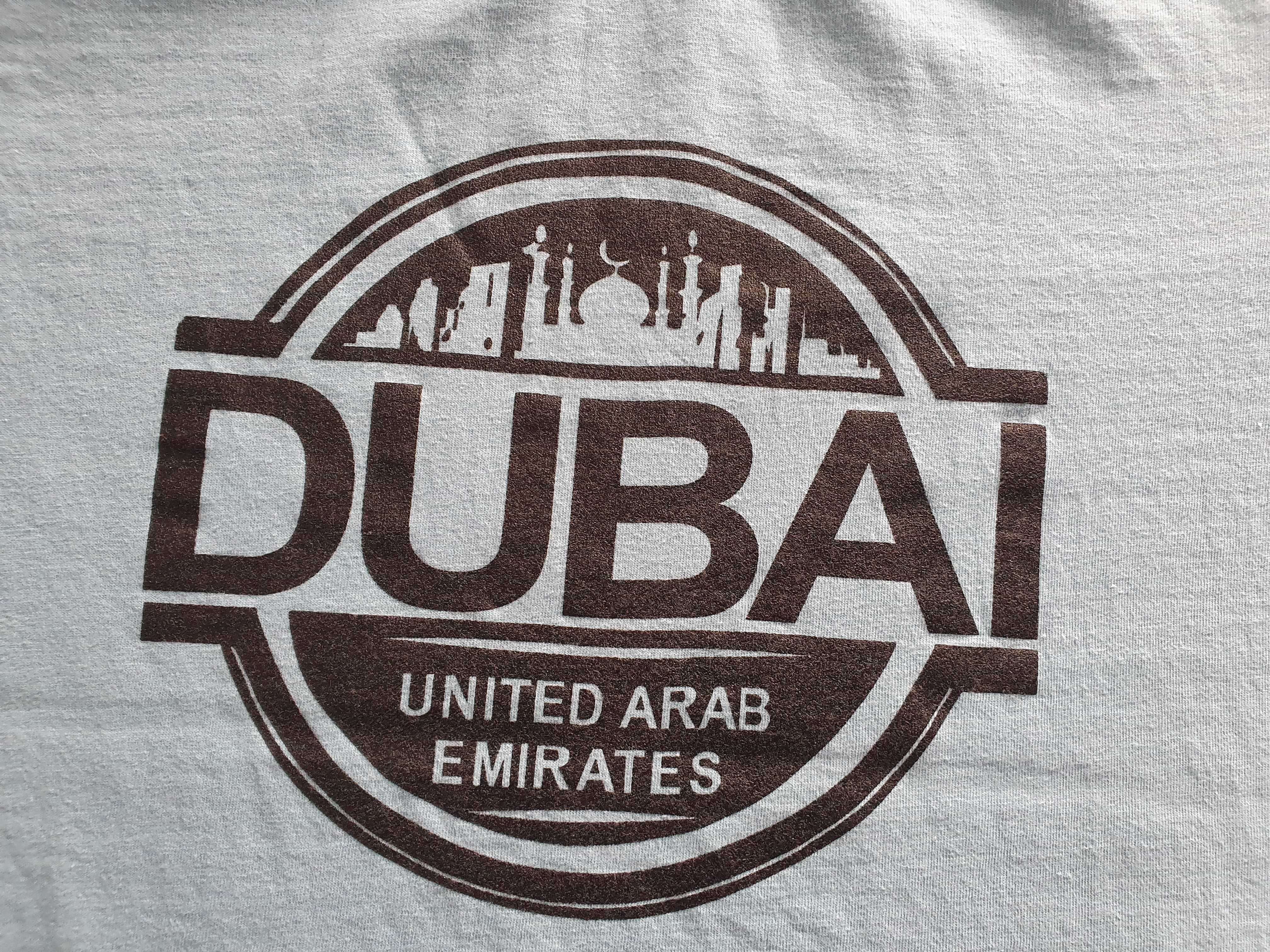 Tricou Dubai - United Arab Emirates (marime L)