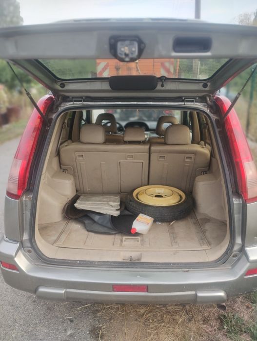 Нисан Xtrail .На части