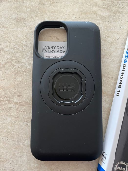 Magnetic Quadlock case iphone 16