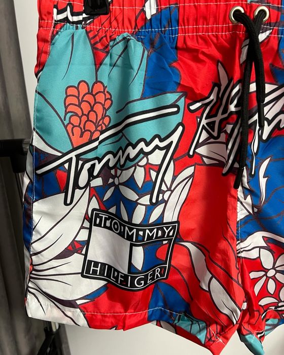 Pantaloni de plaja TOMMY HILFIGER super calitate