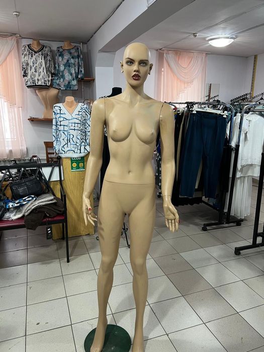 Манекен женский 15 тыс