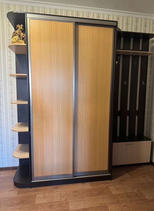 Продам шкаф купе и шкаф спальной