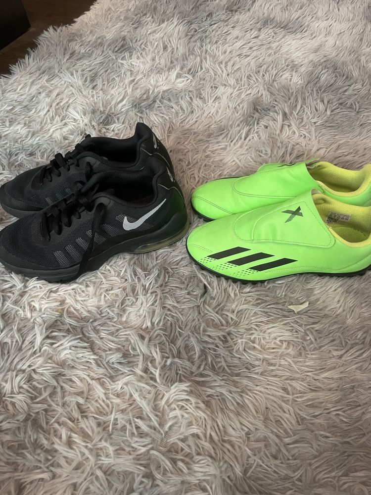 Маратонки NIKE и бутонки Адидас