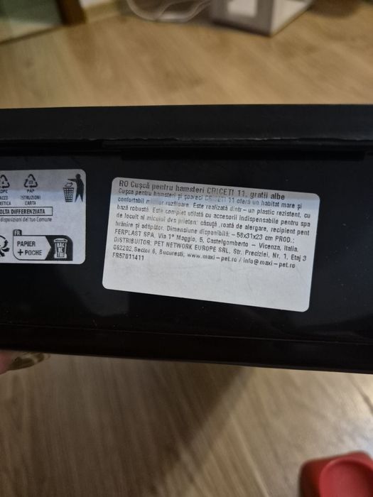 Cusca hamster pitic cu roata si bol