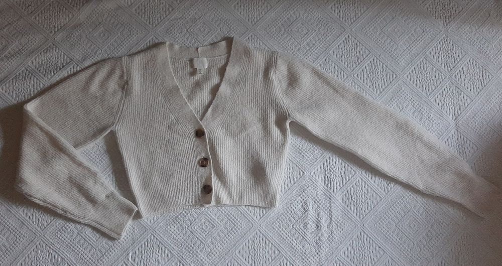Cardigan H&M marimes S,purtat o data