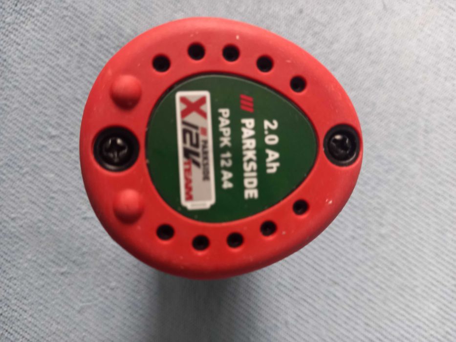 Lanterna portabilă cu LED-uri și alte scule parkside