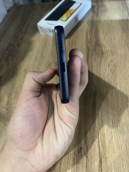 Samsung a33 6/128 tinig qora