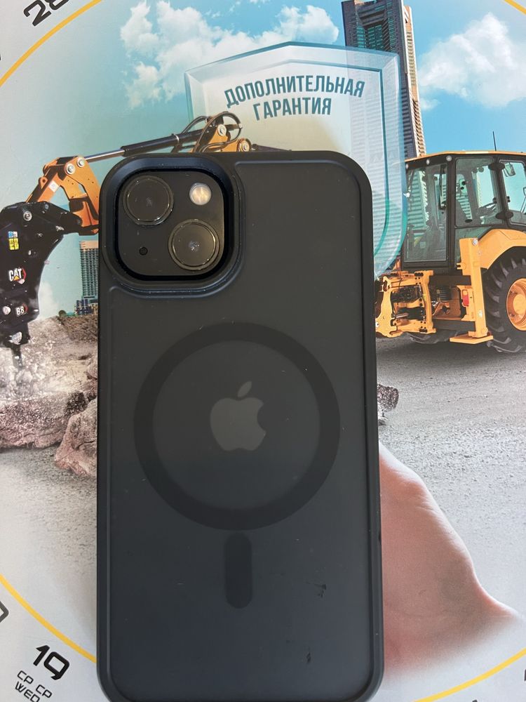 Продается срочно Iphone 13