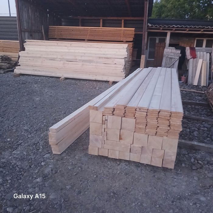 Cherestea construcții