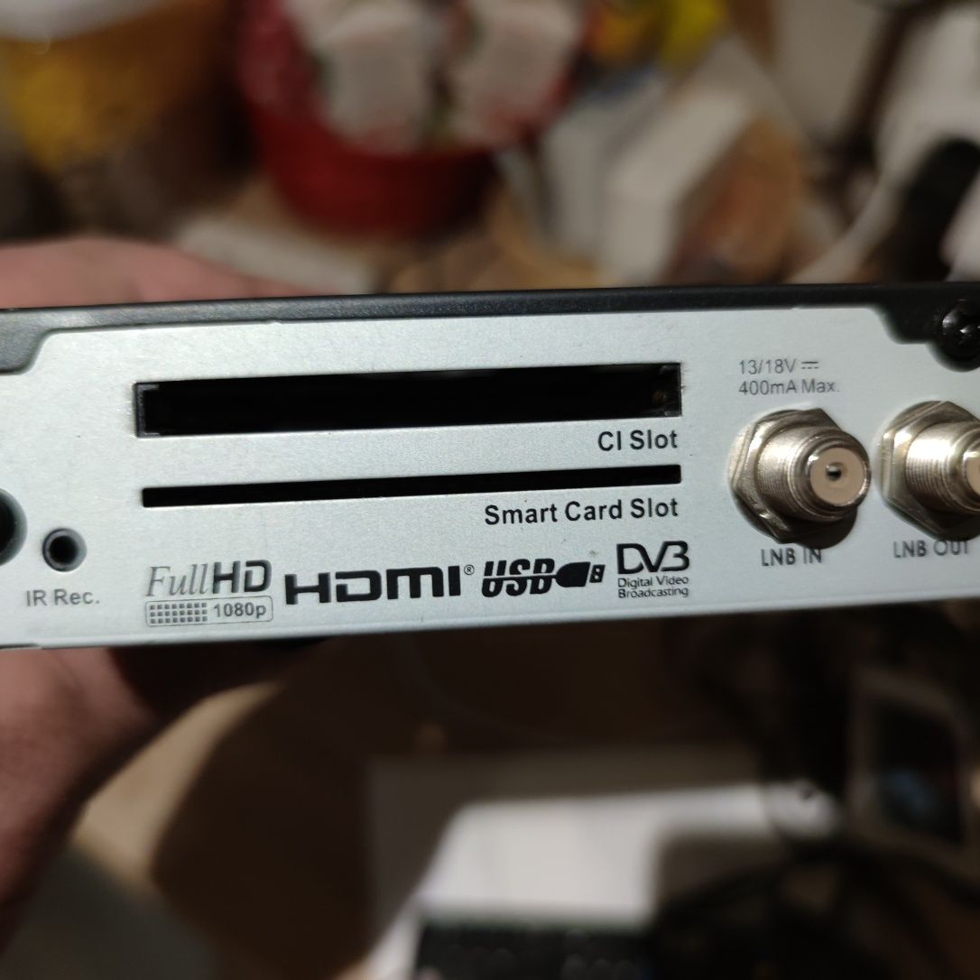 Receiver,decodor satelit HD,12V,hdmi,usb,vga,lan,card CI etc