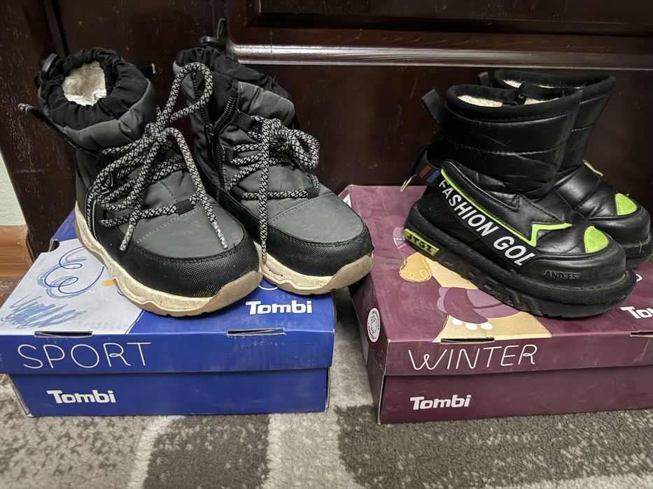 Обувь зимняя 2 пары 25 размер 5000т