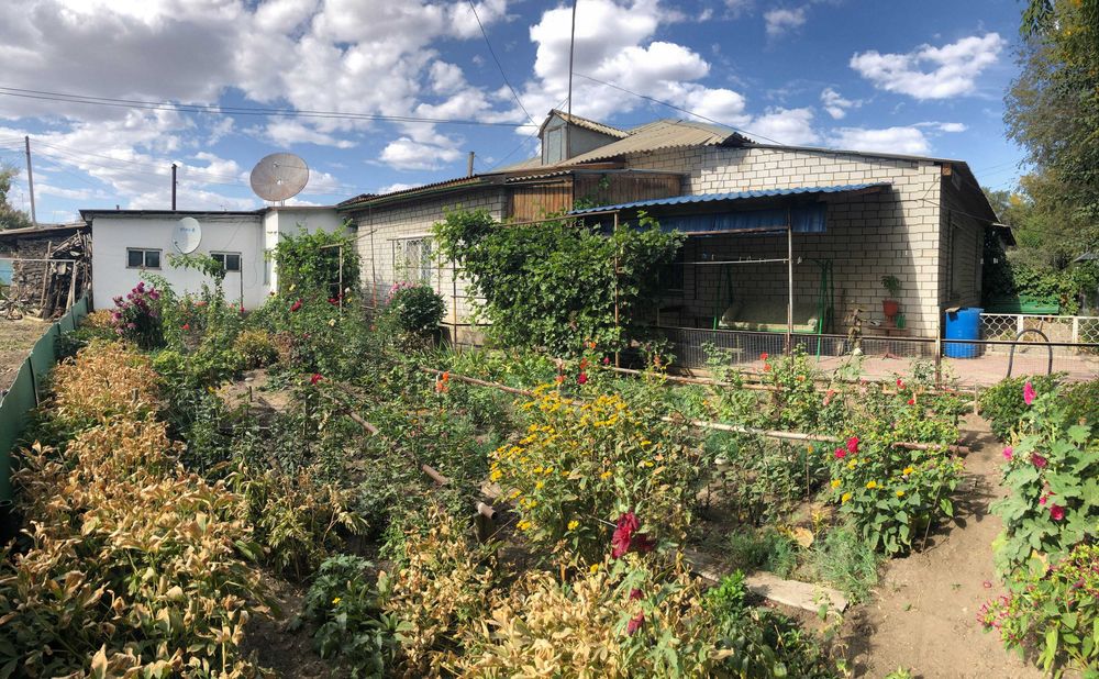 Меблированный коттедж в центре города