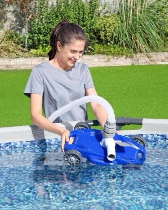 Робот -пылесос для очистки воды
