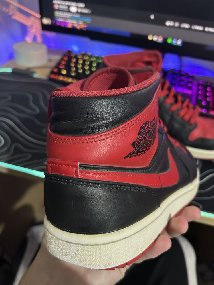 Air jordan 1 mid Black/red usor negociabil