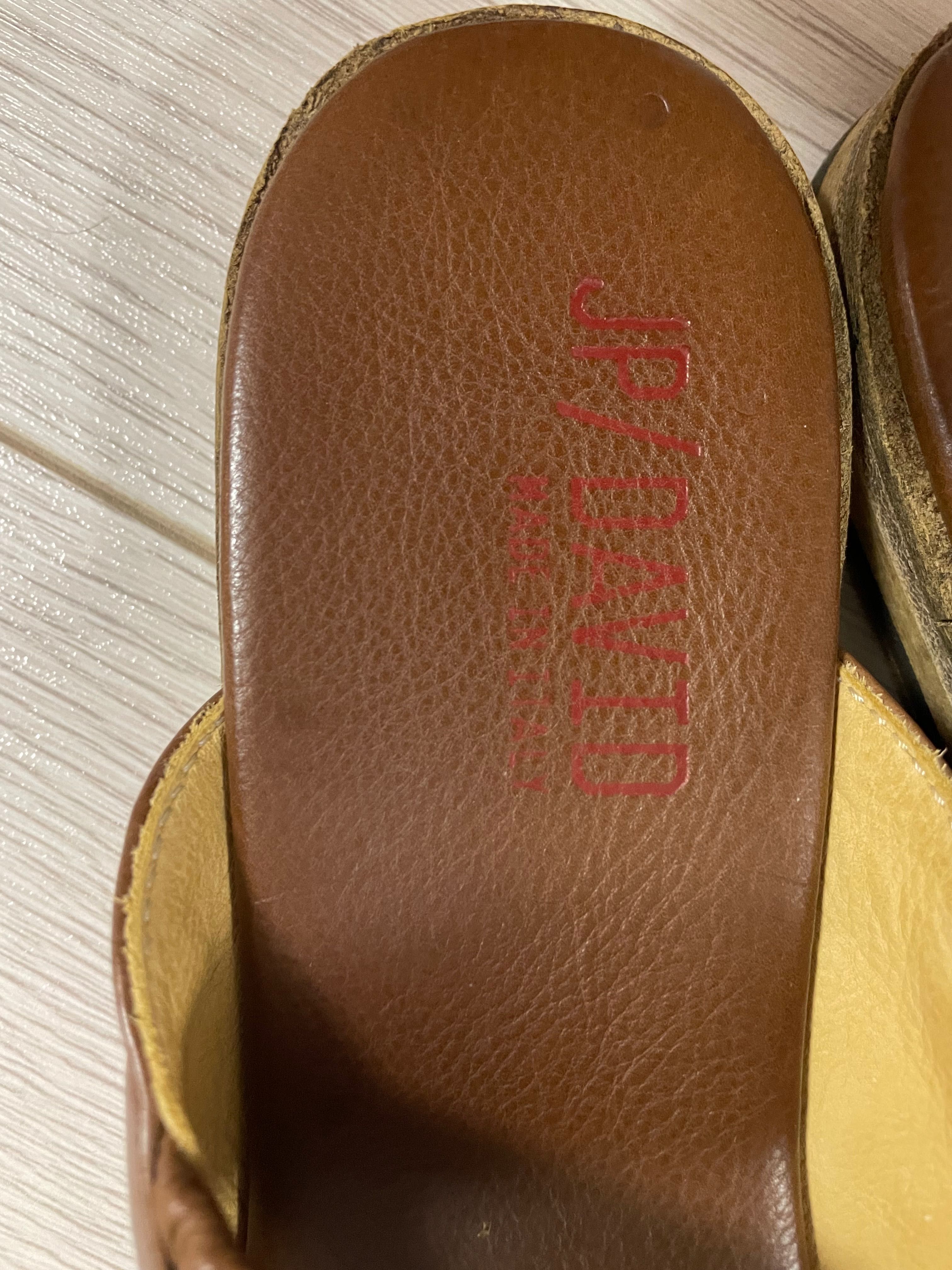 Papuci italieni din piele naturala
