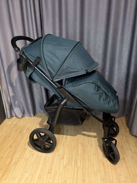 Carucior  sport lionelo