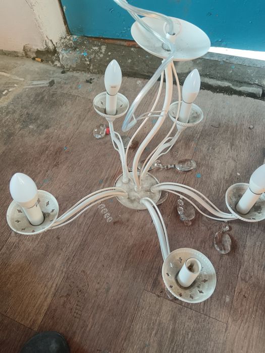 Продажа люстры 2 шт