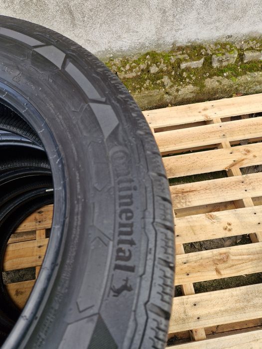 4anvelope iarna 205 70 17C Continental 2020