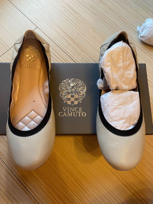 Дамски обувки (балеринки) Vince Camuto