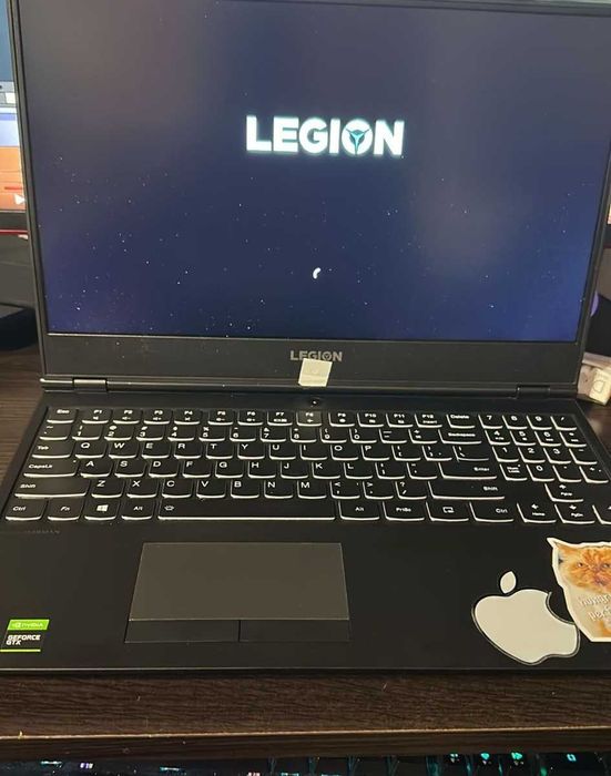 Reparații Laptopuri, Telefoane, PC, Console & Stații Audio