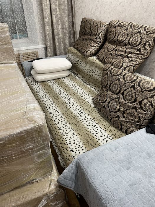 Отдам даром диван кресло