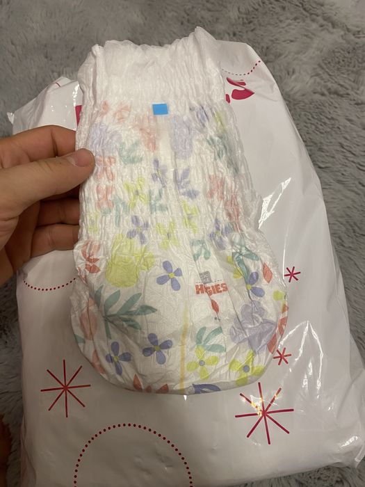 Huggies pants numarul 5