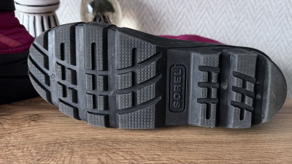 Детски зимни ботуши Sorel номер 35