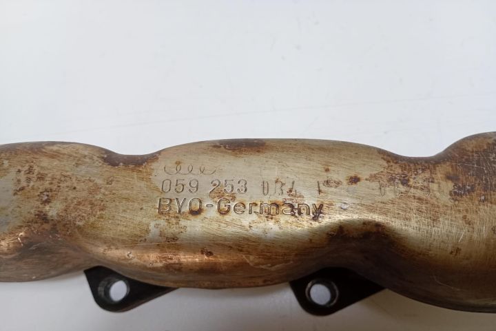 Galerie evacuare 059253034L Volkswagen VW Touareg generatia 1 7L seri