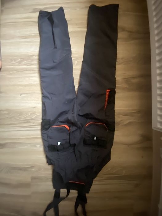 pantaloni de lucru barbati