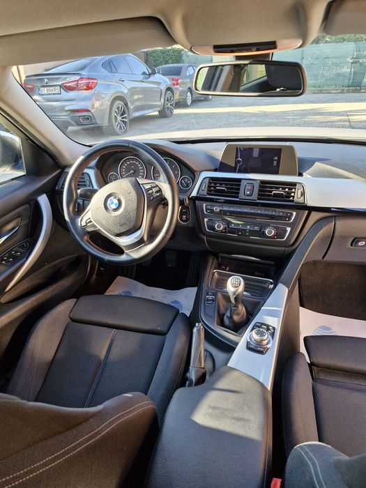 BMW 318 F30 sport