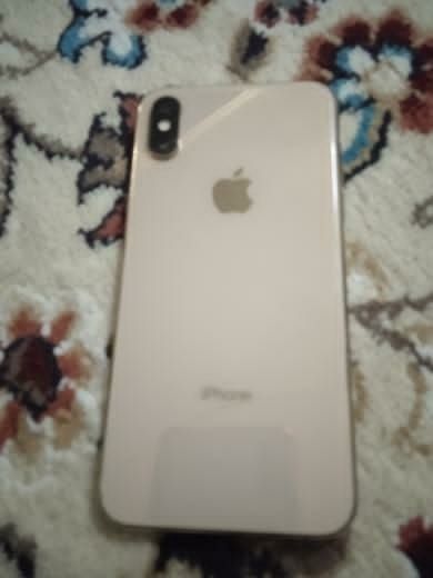 iPhone xs srochna sotildi