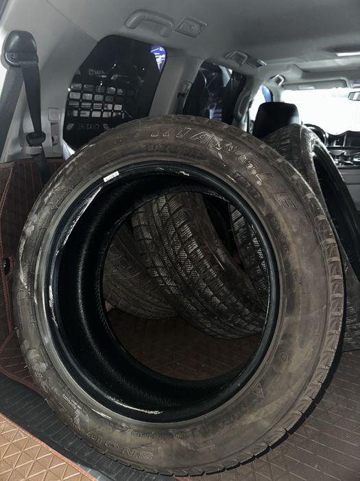 Triangle 215/55R17