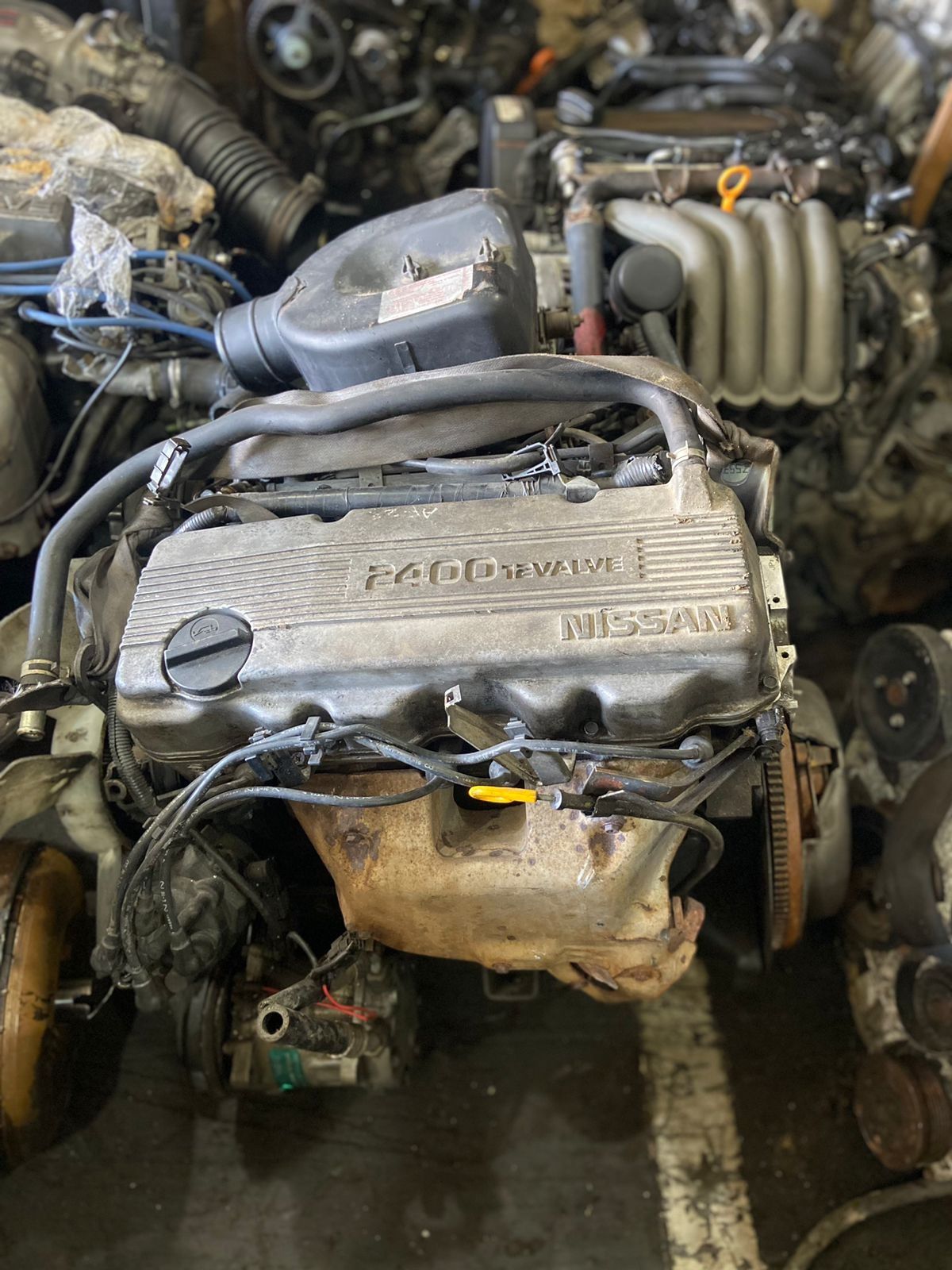 Контрактный двигатель на Nissan Terrano2 объем 2.4 KA24