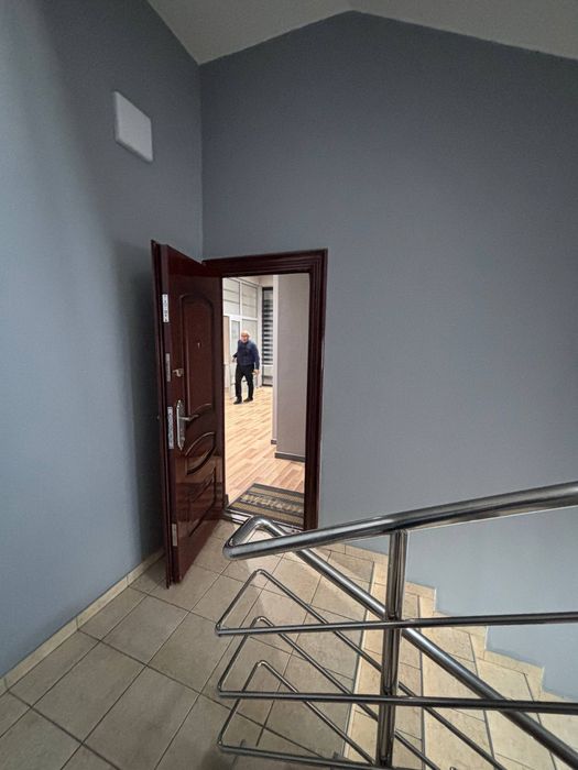 В аренду!  Адрес: Коратош 66, Рядом с мечетью Караташ