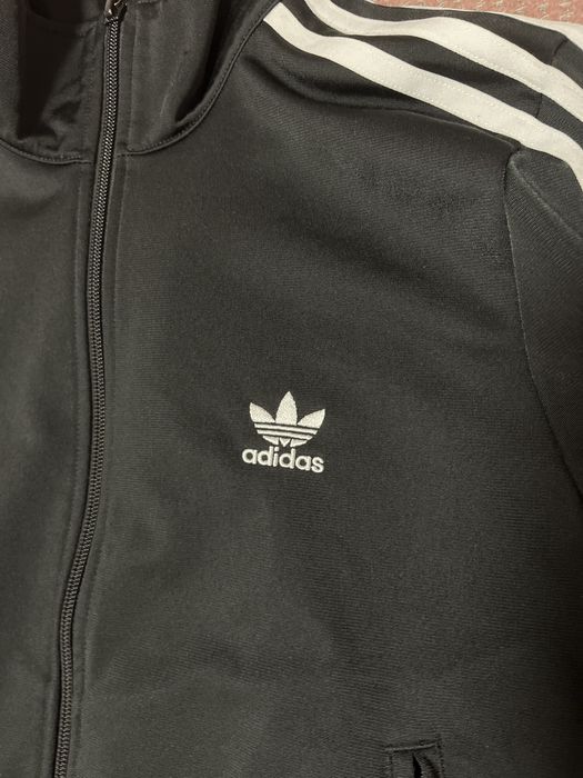 Оригинален суитшърт на Adidas