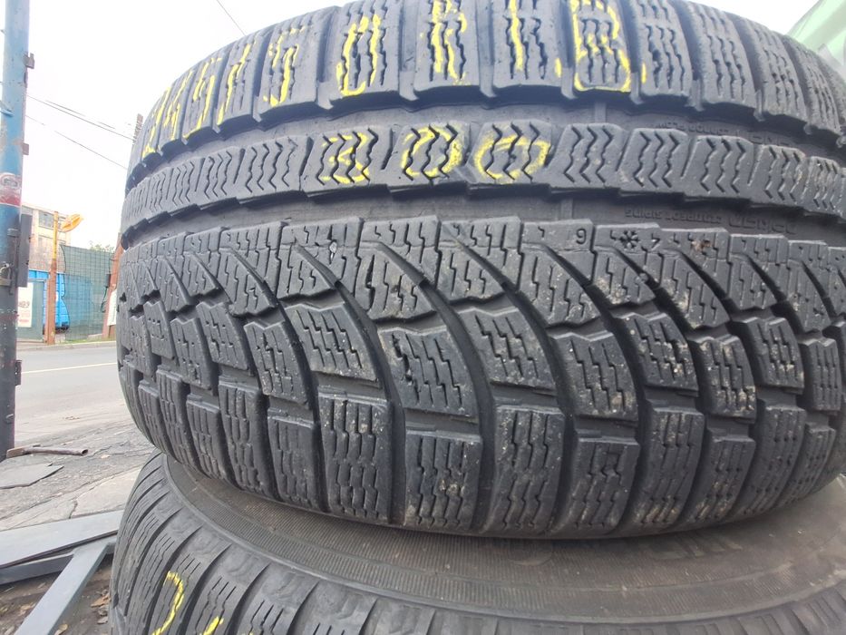 2 anvelope iarna 245/50r18 Nokian rft runflat Montaj Gratuit