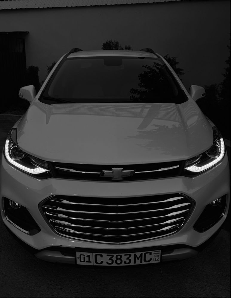 Tracker 1 2019 Ideal