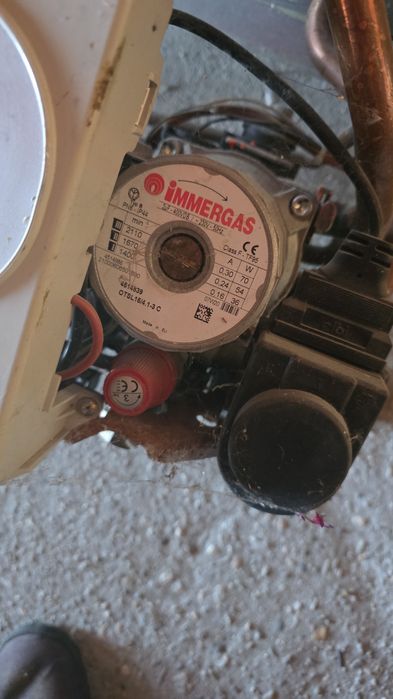 Pompa centrala imergas