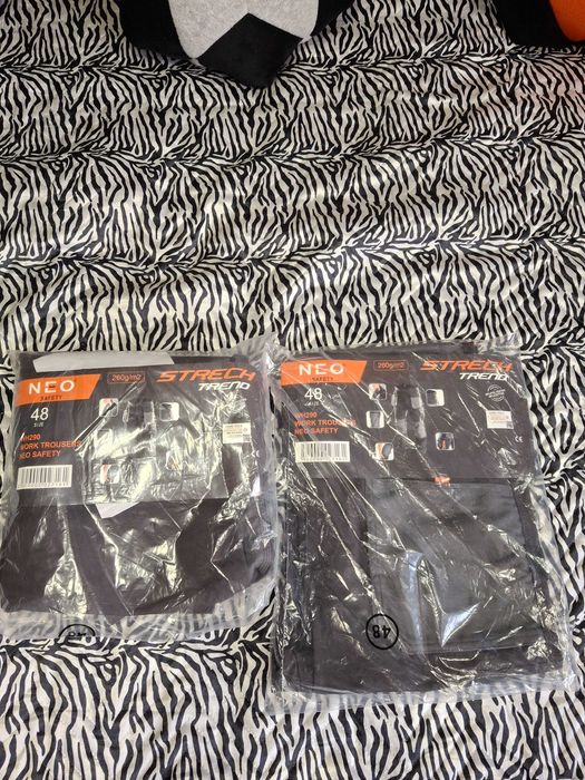 Работни панталони! Чисто нови!