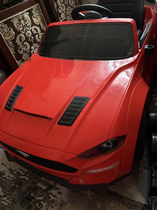 Детская электро машина использовали всего 3 раза новая