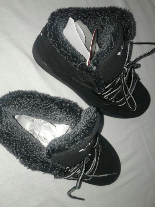 Ghetute tip adidas, cu captuseala imblanita, m. 33, Victory,negre, noi