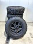 Set 5 roți originale Jeep Wrangler Rubicon – jante + anvelope