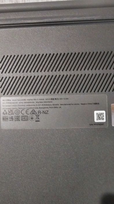 Laptop Lenovo IdeaPad Slim 3 i5 1250H 8GB 512GB SSD Stare Foarte Bună