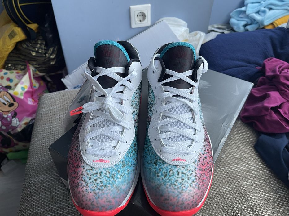 43 Nike Air Max LeBron VIII 8 V/2 Low Miami Nights Jordan Маратонки ON