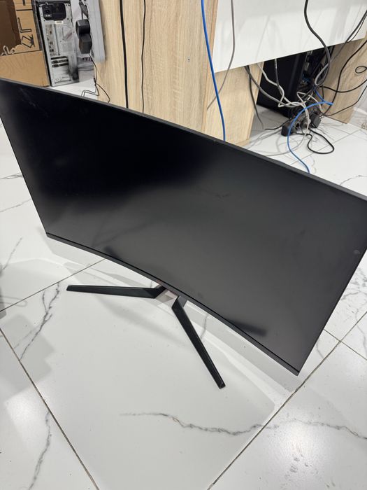 Продам компьютер с монитором