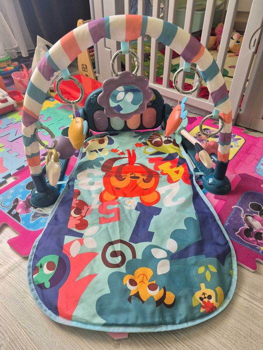 Vand centru de activitati si pian multifunctional 4 in 1 nou