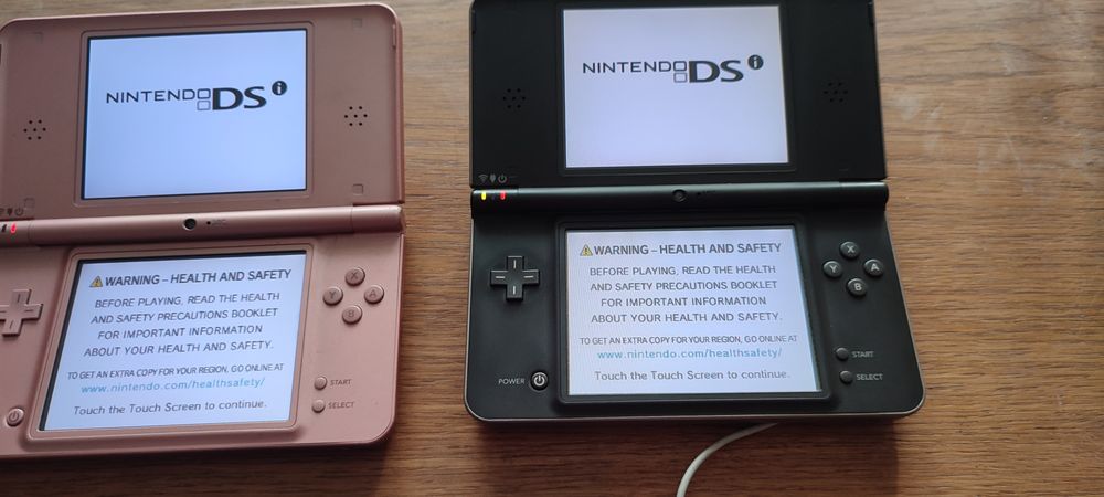 2 x console Nintendo DSi xl