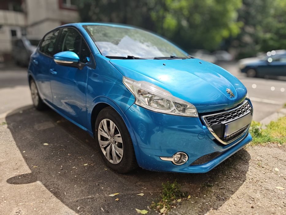 Peugeot 208 / Doar 71.500 KM - Primul Proprietar de Noua